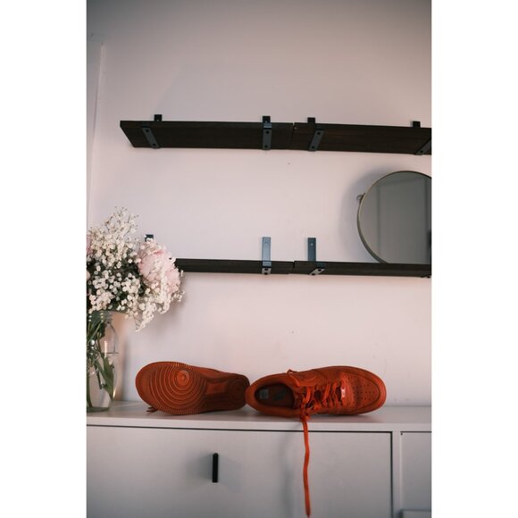 Air Force 1 Low '07 LV8 'University Red', US Men's 8 - Picture 8 of 9